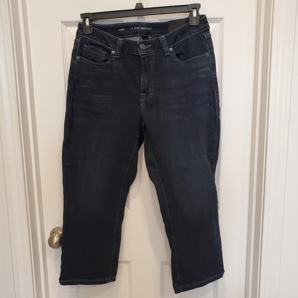 LANE BRYANT Low Rise Super Stretch Skinny Capri Dark Wash Blue Jeans Size 14 (A)